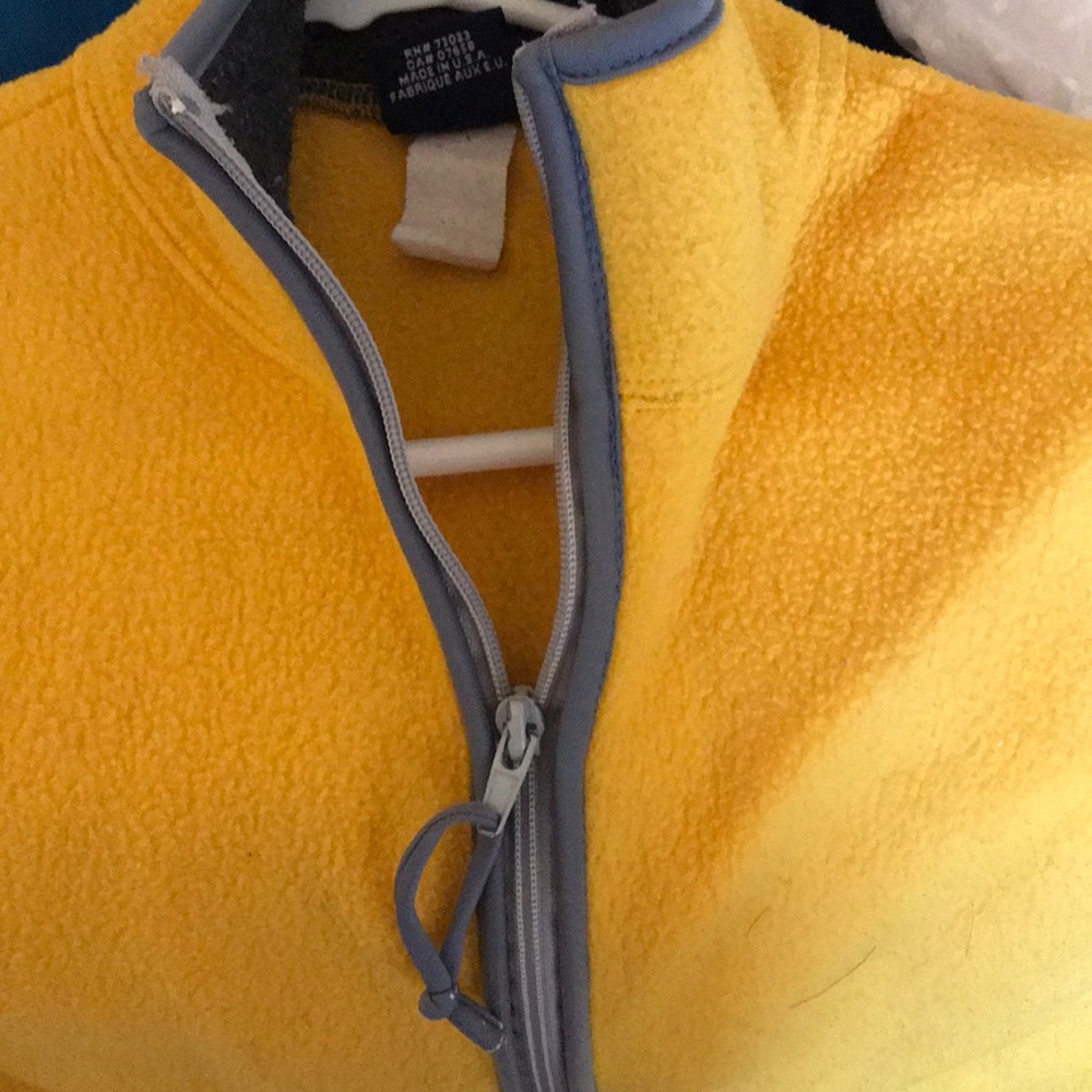 Vest - Picture 4 of 6